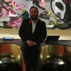 Meet your Posher, Andrew